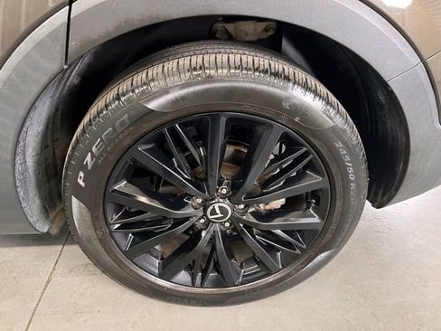 Used 2020 Kia Telluride SX w/ SX Prestige Package image 21