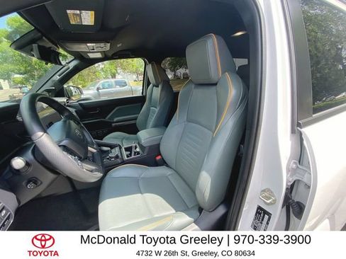 Used 2025 Toyota 4Runner Trailhunter AWD/4WD image 11