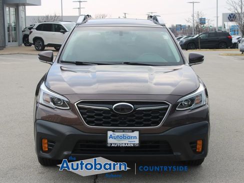 Used 2021 Subaru Outback Touring XT AWD/4WD image 2