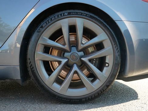 Used 2022 Tesla Model S Standard Range AWD/4WD image 16