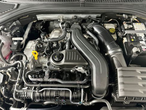 Used 2025 Volkswagen Jetta Sport FWD image 31