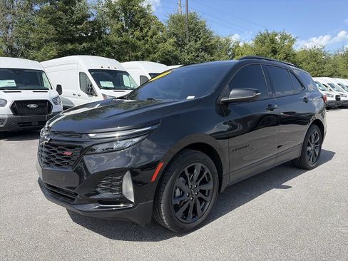 Used 2024 Chevrolet Equinox RS w/ RS Leather Package FWD image 2