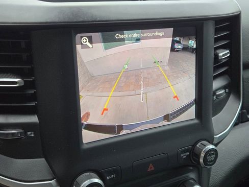 Used 2021 RAM 1500 Big Horn image 11