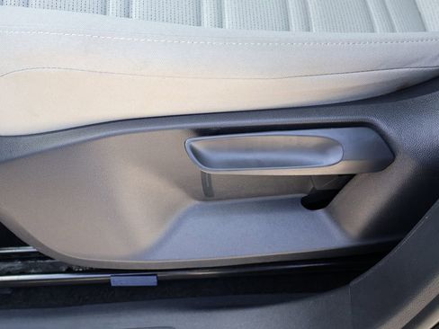 Used 2024 Volkswagen Tiguan S FWD image 31