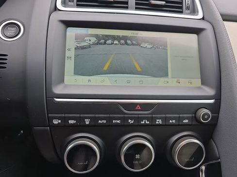 Used 2020 Jaguar E-PACE SE image 36
