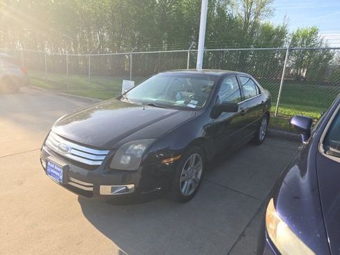 Used 2008 Ford Fusion SEL image 4