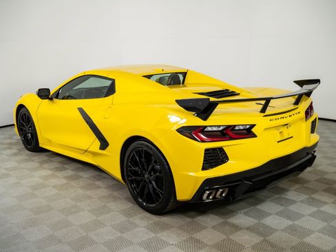 Used 2025 Chevrolet Corvette Stingray Premium Conv w/ 3LT image 33