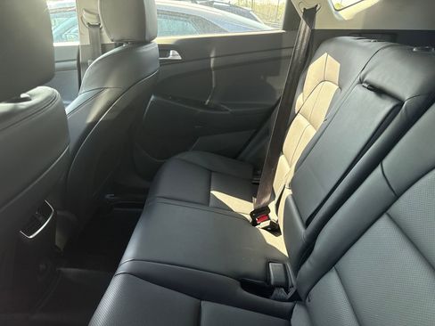 Used 2021 Hyundai Tucson Ultimate w/ Cargo Package image 7