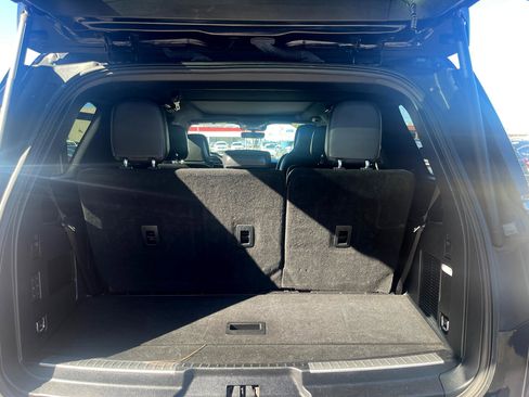 Used 2021 Lincoln Navigator Reserve image 8