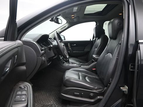 Used 2014 GMC Acadia SLT image 21