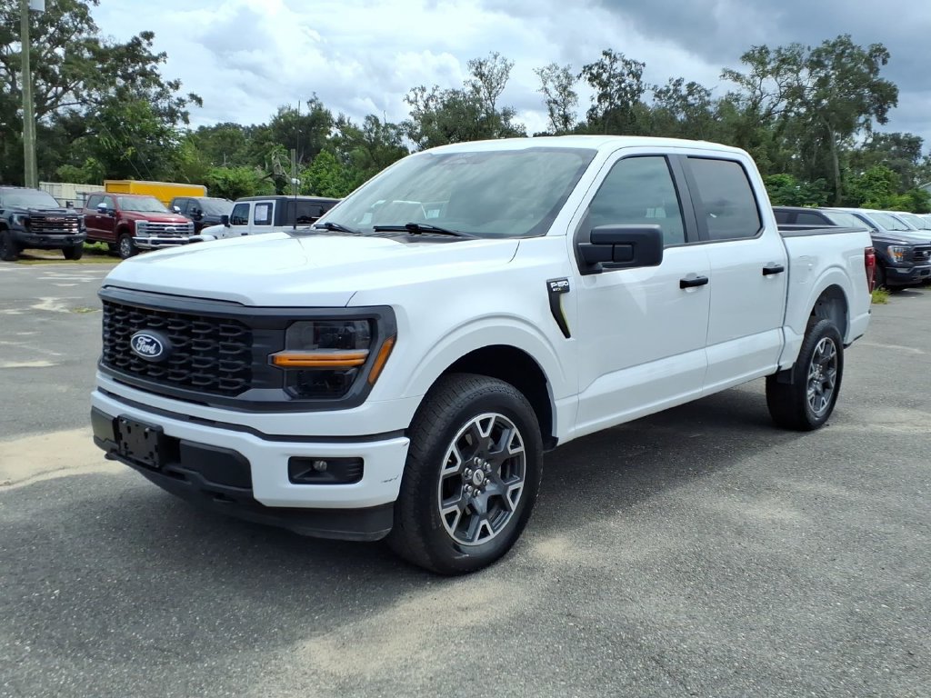 Used 2024 Ford F150 STX AWD/4WD image 3