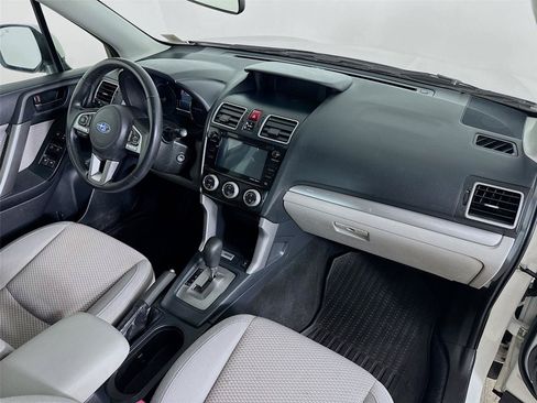 Used 2018 Subaru Forester 2.5i Premium AWD/4WD image 28