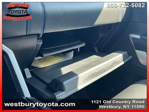 Used 2023 Toyota Tundra Platinum AWD/4WD image 33