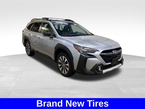 Certified 2024 Subaru Outback Limited XT AWD/4WD image 5