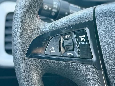 Used 2014 GMC Terrain SLE image 18