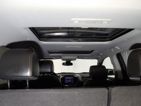 Used 2020 GMC Acadia AT4 w/ Driver Alert Package II AWD/4WD image 11