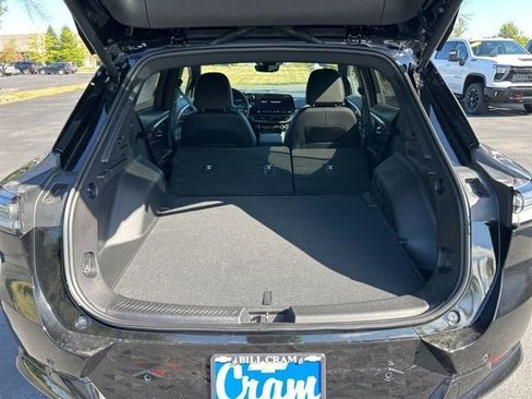 New 2025 Chevrolet Equinox EV RS image 30