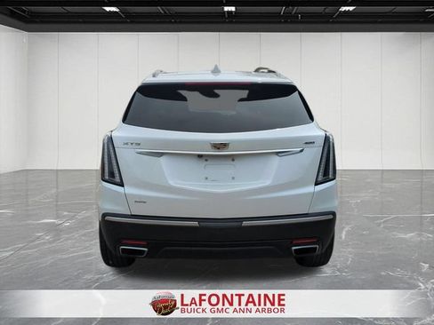 Certified 2021 Cadillac XT5 Sportv w/ LPO, Floor Liner Package AWD/4WD image 7