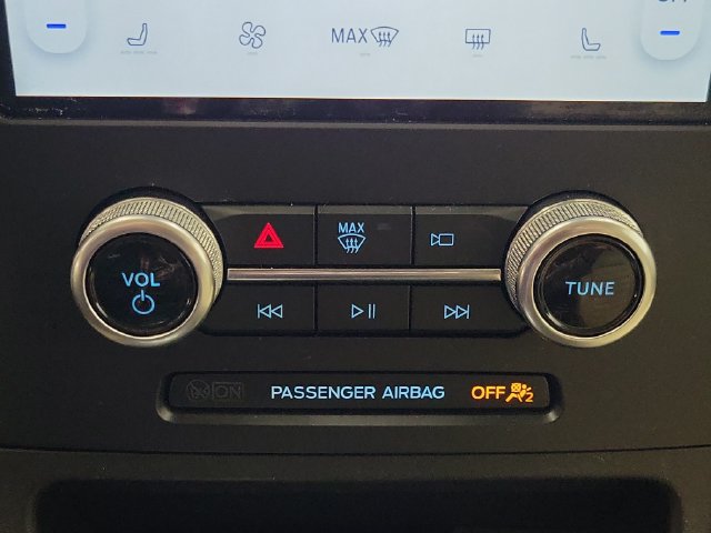 Used 2022 Ford Edge SEL w/ Convenience Package AWD/4WD image 30