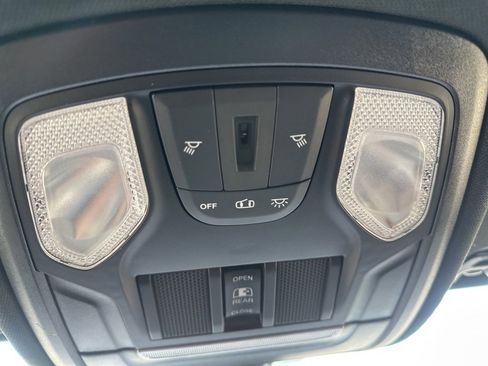 Used 2022 RAM 1500 Big Horn image 29