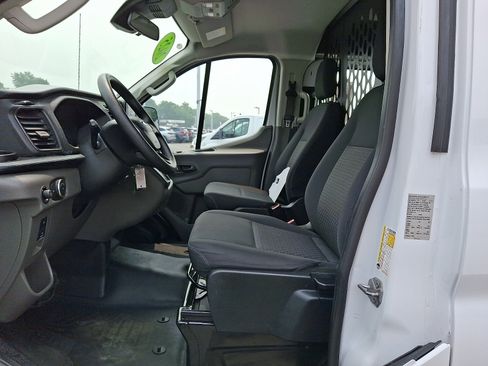 Used 2025 Ford Transit 250 Low Roof w/ Exterior Upgrade Package RWD image 12