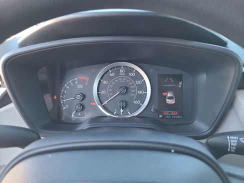 Used 2020 Toyota Corolla LE w/ Carpet Mat Package (TMS) image 26