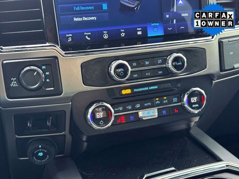 Used 2022 Ford F350 Platinum w/ FX4 Off-Road Package image 28