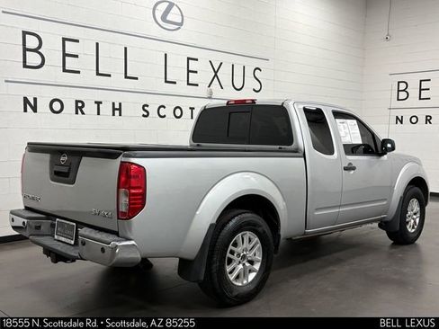 Used 2015 Nissan Frontier SV w/ SV Value Truck Package AWD/4WD image 2