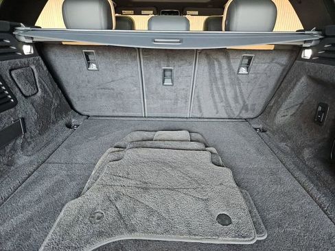 Used 2023 Land Rover Range Rover Sport SE Dynamic image 7