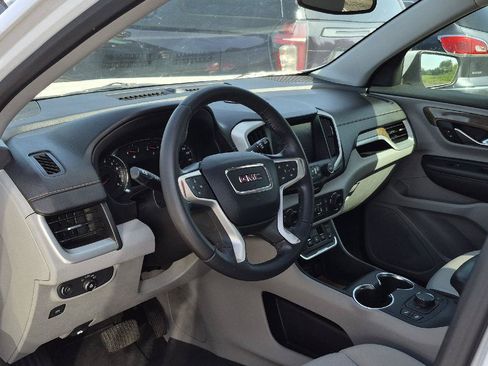 Used 2018 GMC Terrain SLE w/ Driver Convenience Package FWD image 7