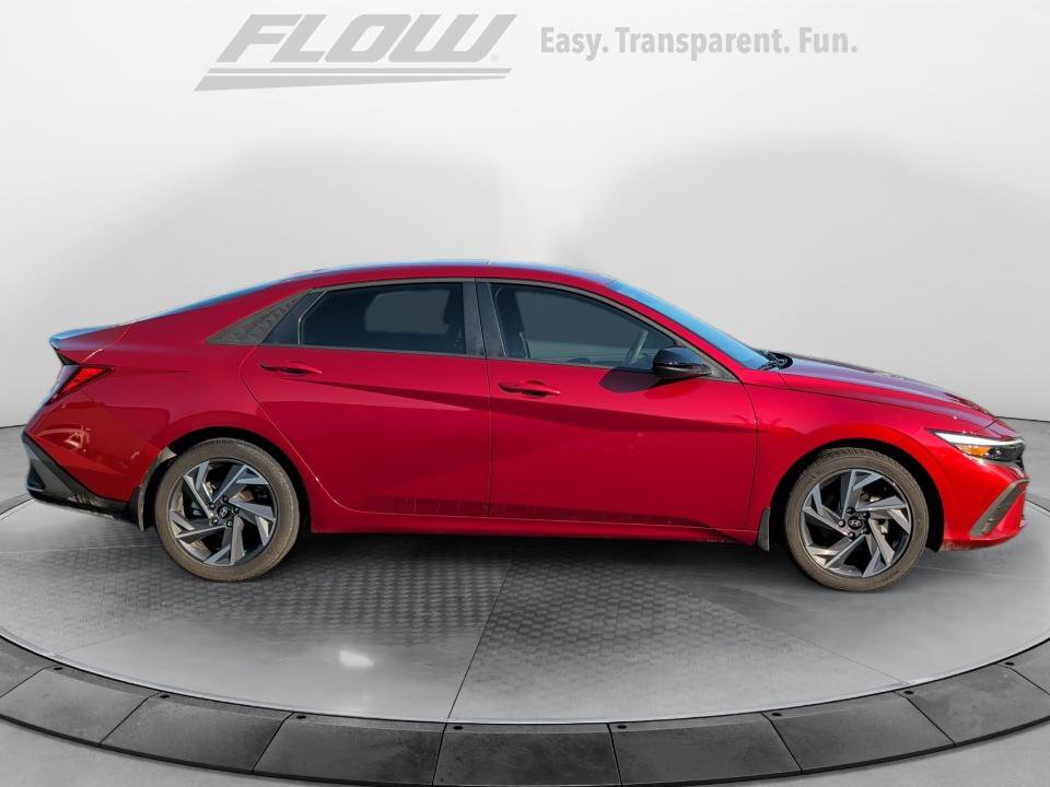 Certified 2025 Hyundai Elantra Sport FWD image 8