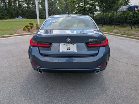 New 2026 BMW 330i Sedan w/ Premium Package RWD image 4