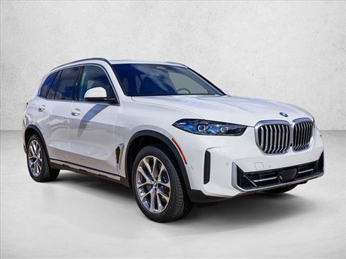 Certified 2026 BMW X5 xDrive50e w/ Executive Package AWD/4WD image 3