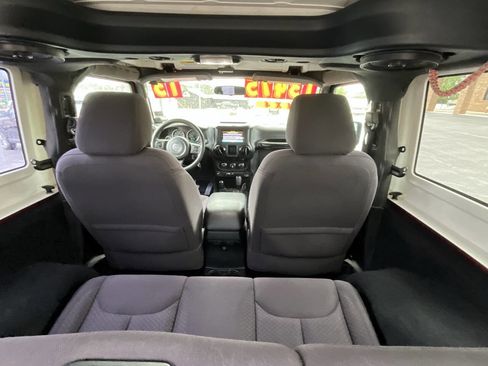 Used 2013 Jeep Wrangler Sport AWD/4WD image 14