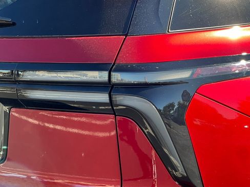 Certified 2025 Chevrolet Traverse High Country w/ LPO, Floor Liner Package image 52