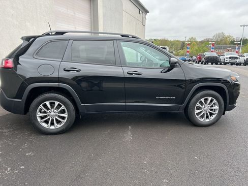 Used 2022 Jeep Cherokee Latitude Lux AWD/4WD image 7