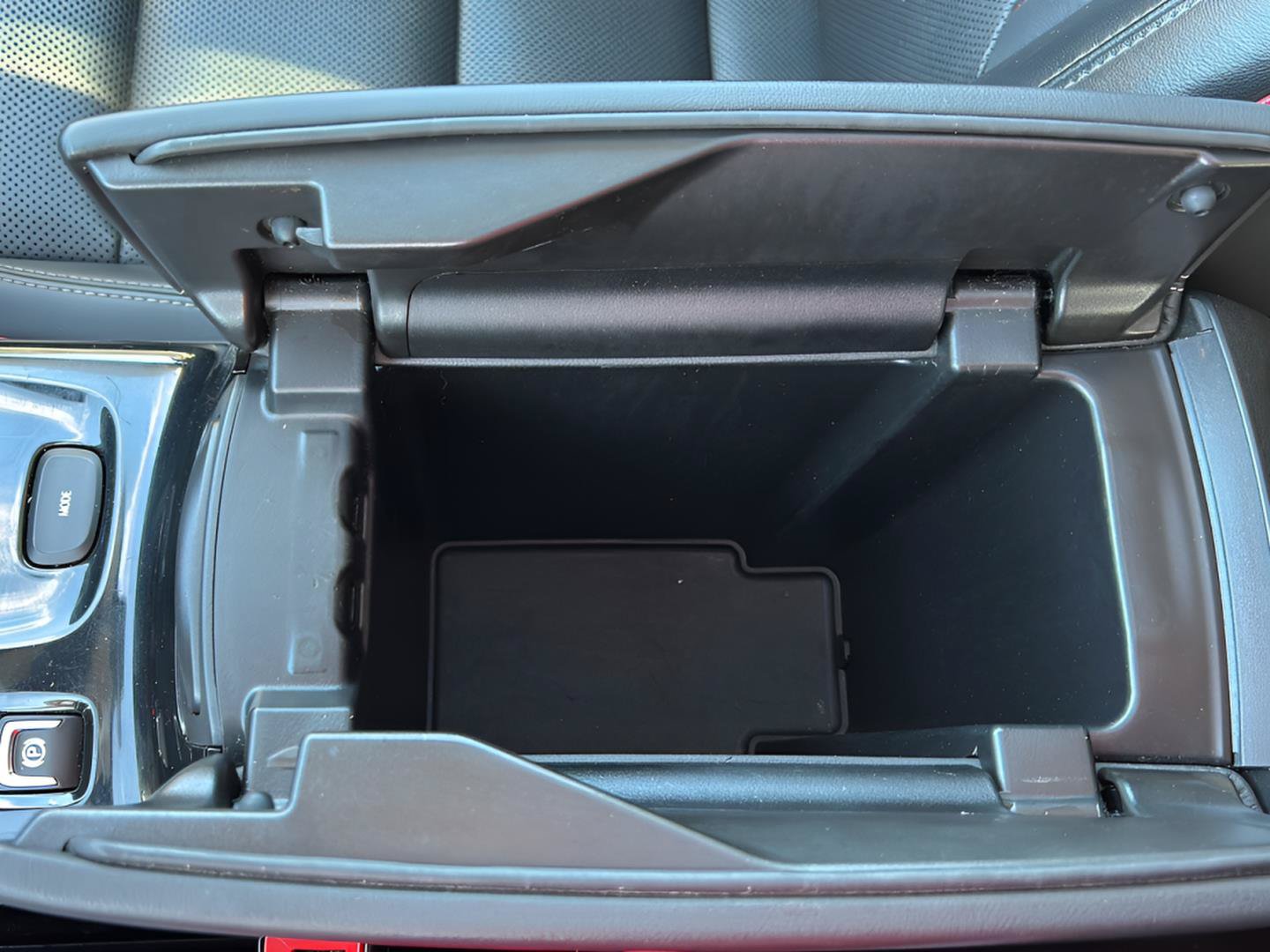 Used 2023 Buick Envision Essence w/ Sport Touring Package FWD image 15