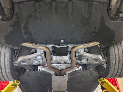 Used 2015 Porsche Panamera w/ Premium Package Plus image 84