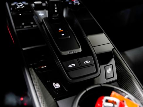 Used 2024 Porsche 911 Targa 4 GTS image 19