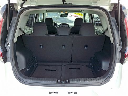 Used 2025 Kia Soul LX w/ LX Technology Package image 28