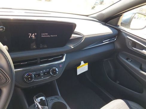 New 2026 Buick Envista Preferred image 26