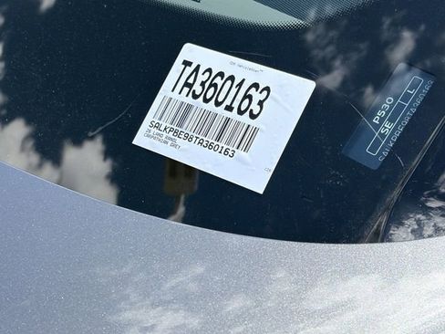 New 2026 Land Rover Range Rover Long Wheelbase SE AWD/4WD image 24