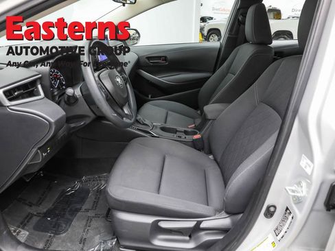 Used 2023 Toyota Corolla LE image 14