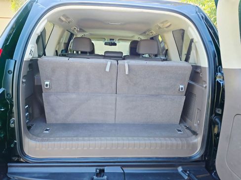 Used 2011 Lexus GX 460 Premium image 54