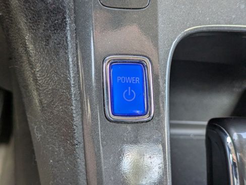 Used 2014 Chevrolet Volt FWD image 26