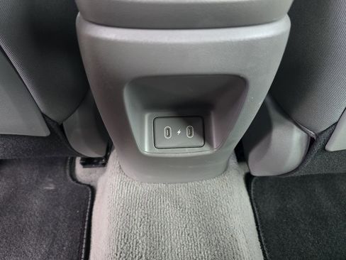Used 2024 Hyundai Elantra SEL FWD image 25