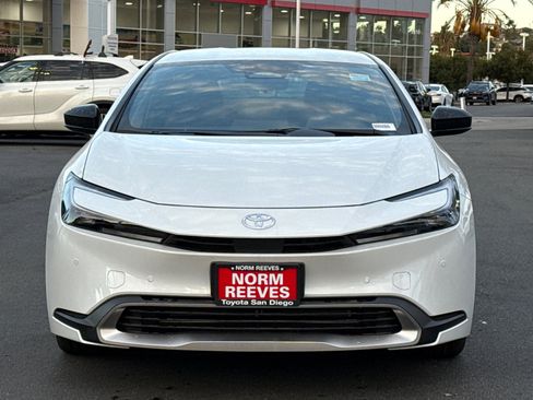 New 2026 Toyota Prius Plug-In Hybrid image 4