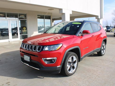 Used 2018 Jeep Compass Limited image 2