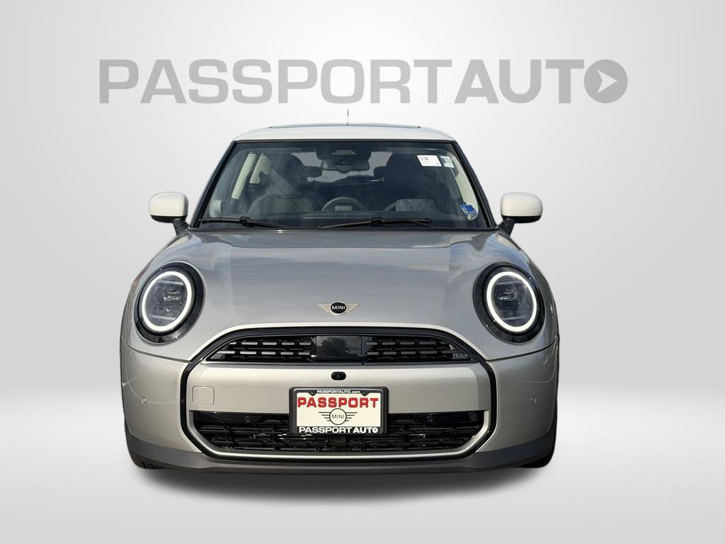 New 2026 MINI Cooper 2-Door Hardtop FWD image 2
