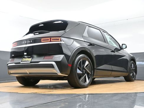 Used 2025 Hyundai Ioniq 5 SEL RWD image 53